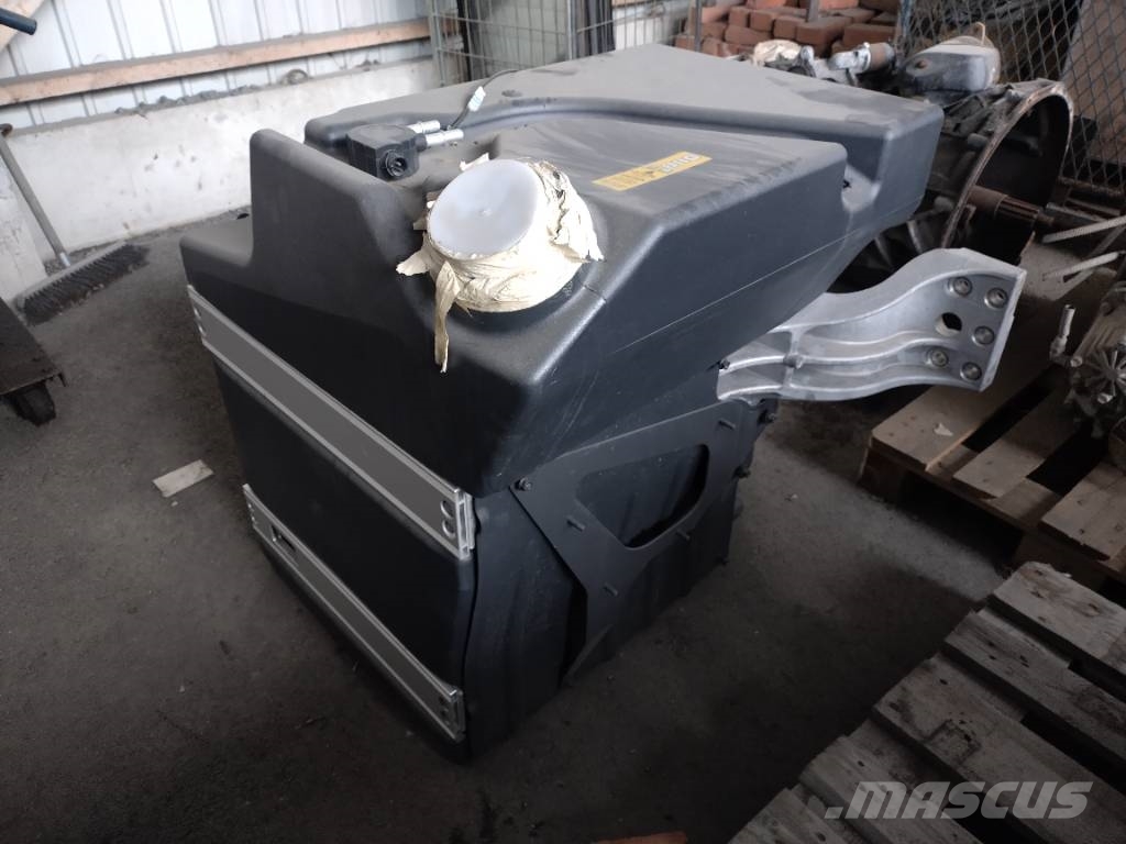Volvo Polttoaine tankki 2+2 Chassis