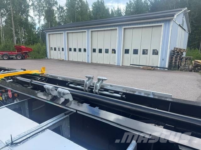 Jyki Lastväxlarvagn/Lastväxlarsläp med hydr.-cylinder Remorci demontabile
