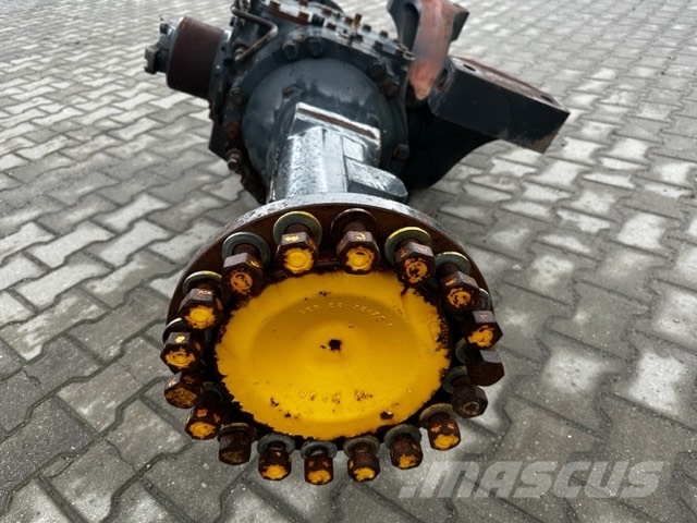 Komatsu WA 380-6 REAR AXLES Nápravy