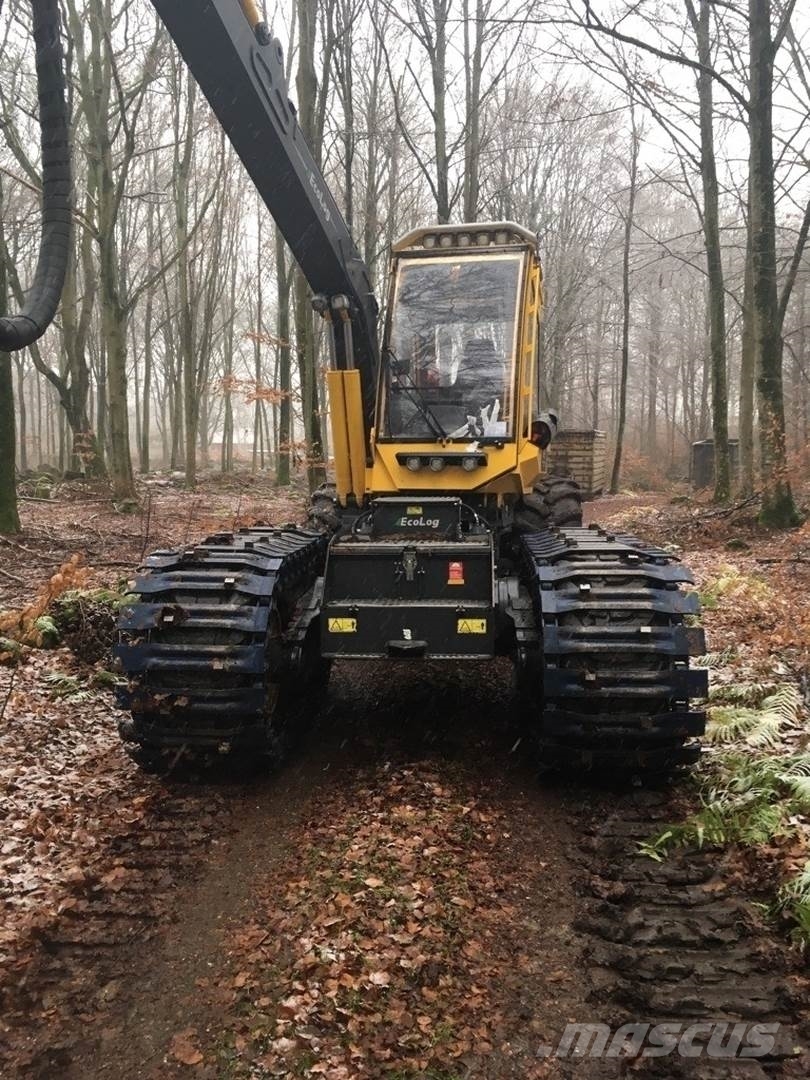 XL Traction Float Pro Wide Asymetric 600x26,5 Lánctalpak, láncok és futóművek
