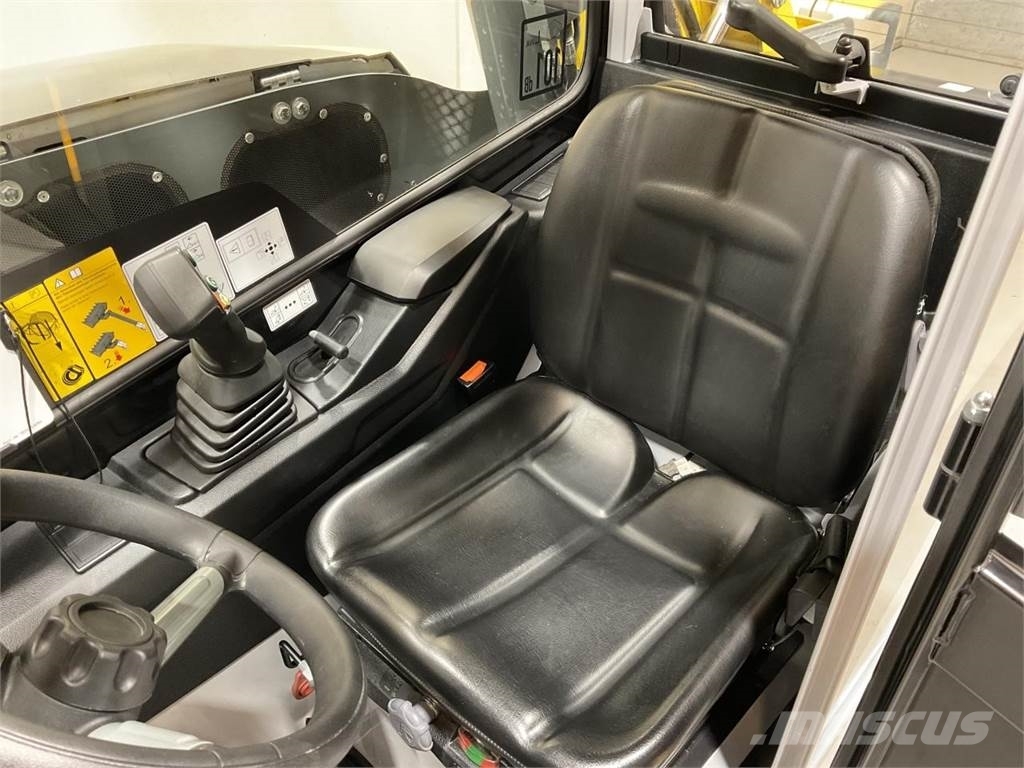 Wacker Neuson TH412 رافعات سلة تلسكوبية