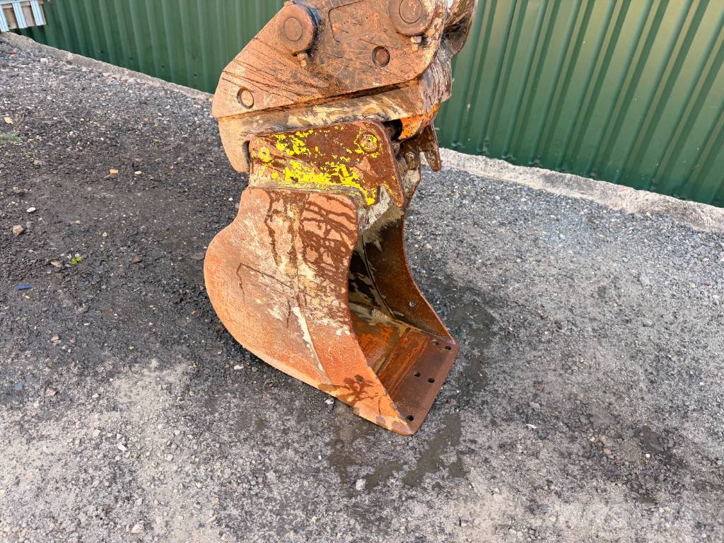 Takeuchi TB250-2 5 Ton Excavator Minigravere <7t