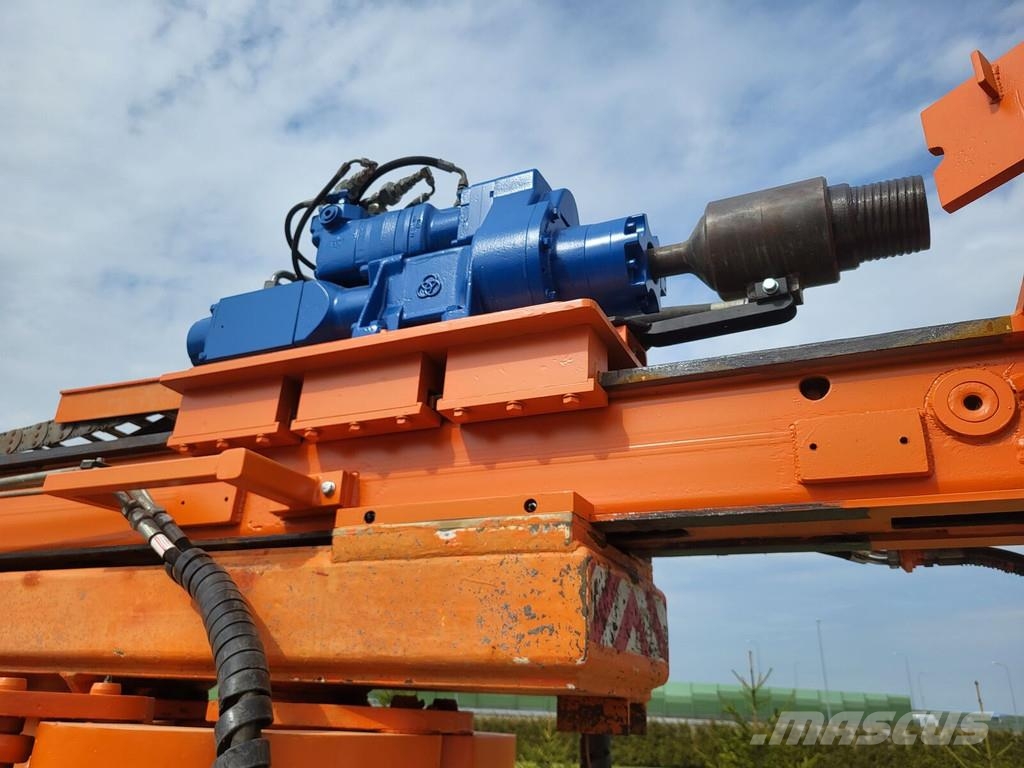 Boart Longyear DB100 重型鑽孔機