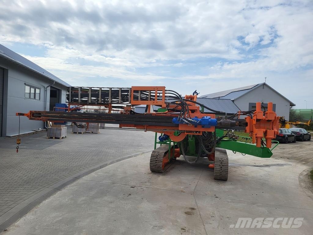 Boart Longyear DB100 重型鑽孔機