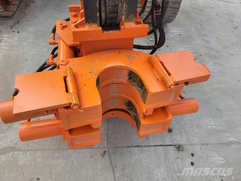 Boart Longyear DB100 重型鑽孔機