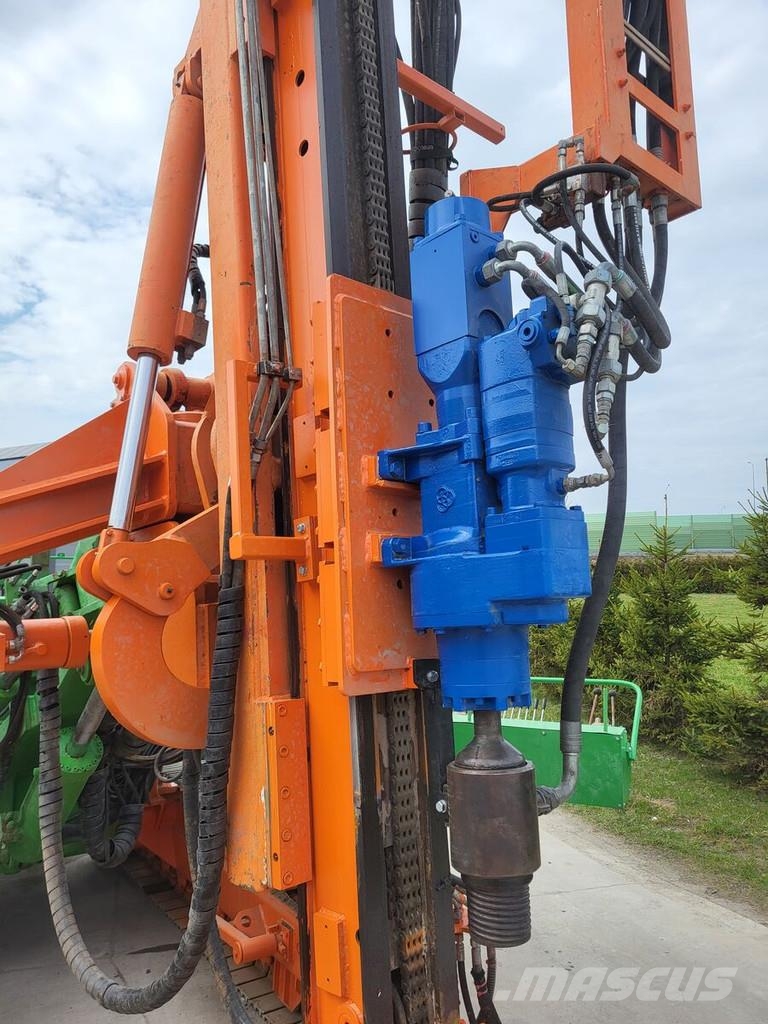 Boart Longyear DB100 重型鑽孔機