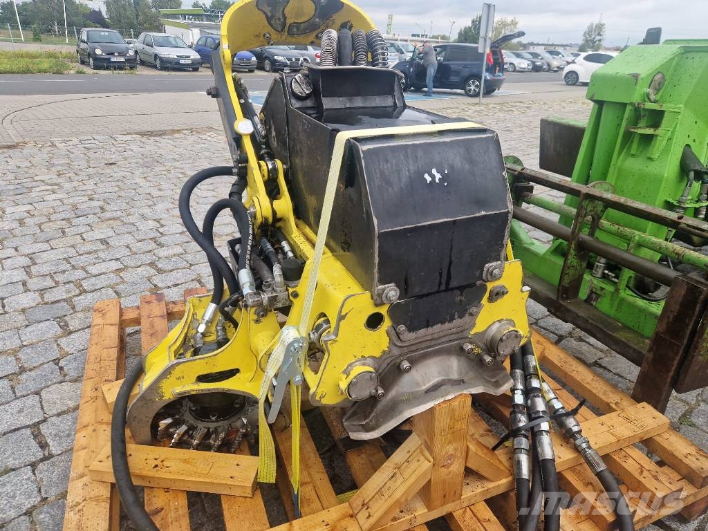 John Deere H413 Глави за харвестери