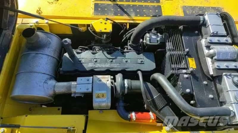 Komatsu PC 240 LC Верижен екскаватор