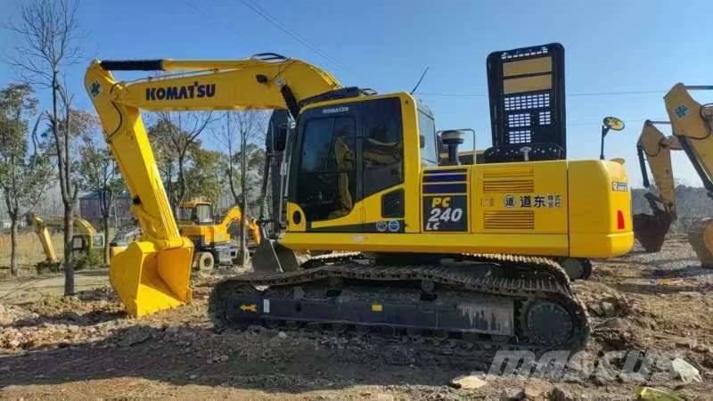 Komatsu PC 240 LC Верижен екскаватор