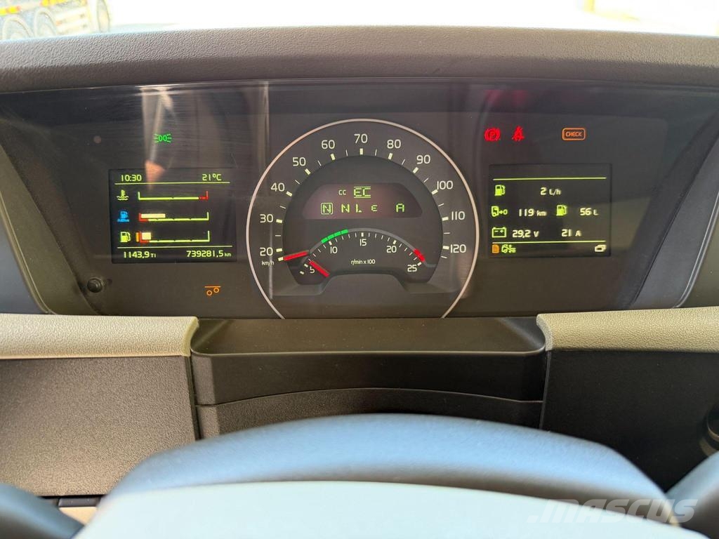 Volvo FH500 6X2 EURO6 + BDF 20Ft Camiones con chasís y cabina