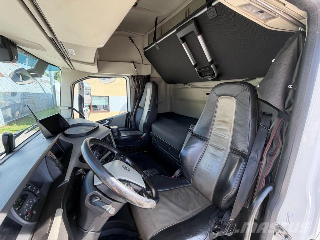 Volvo FH500 6X2 EURO6 + BDF 20Ft Camiones con chasís y cabina