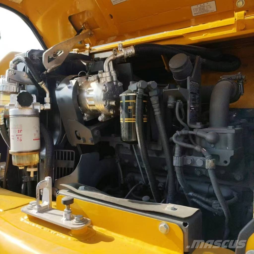 Komatsu PC 70-8 Escavatori cingolati