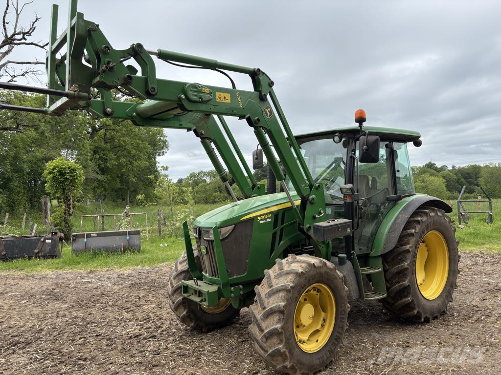 John Deere 5085M Traktori