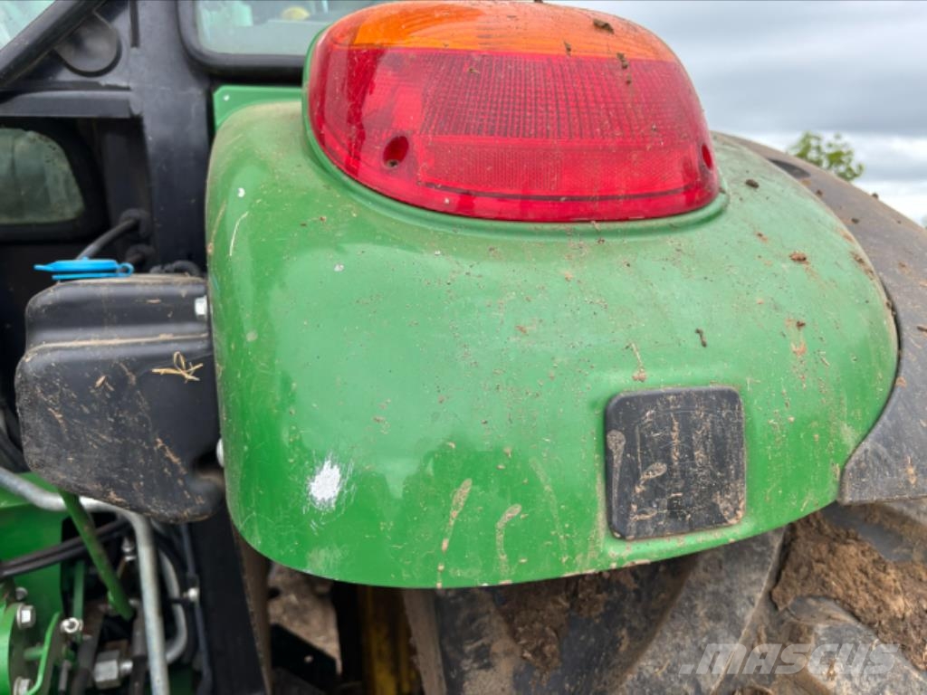 John Deere 5085M Traktori
