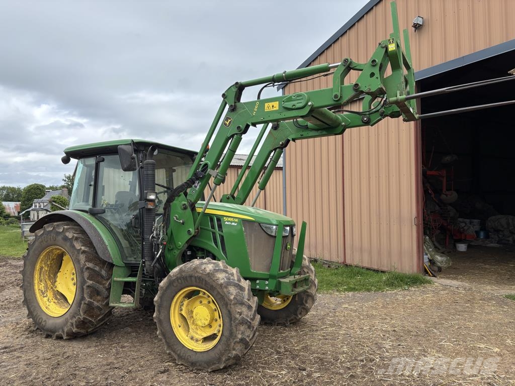 John Deere 5085M Tractores