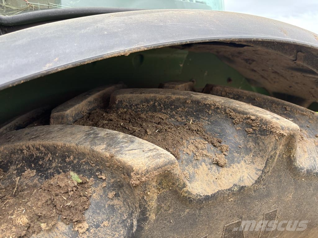 John Deere 5085M Traktori