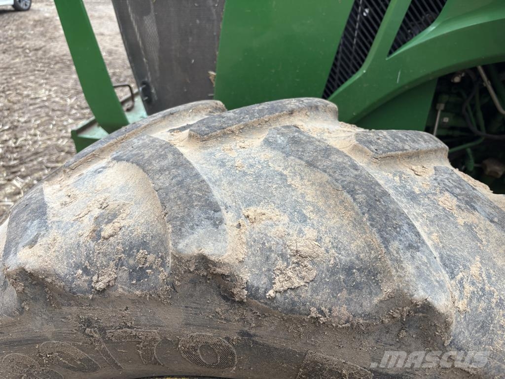 John Deere 5085M Tractores