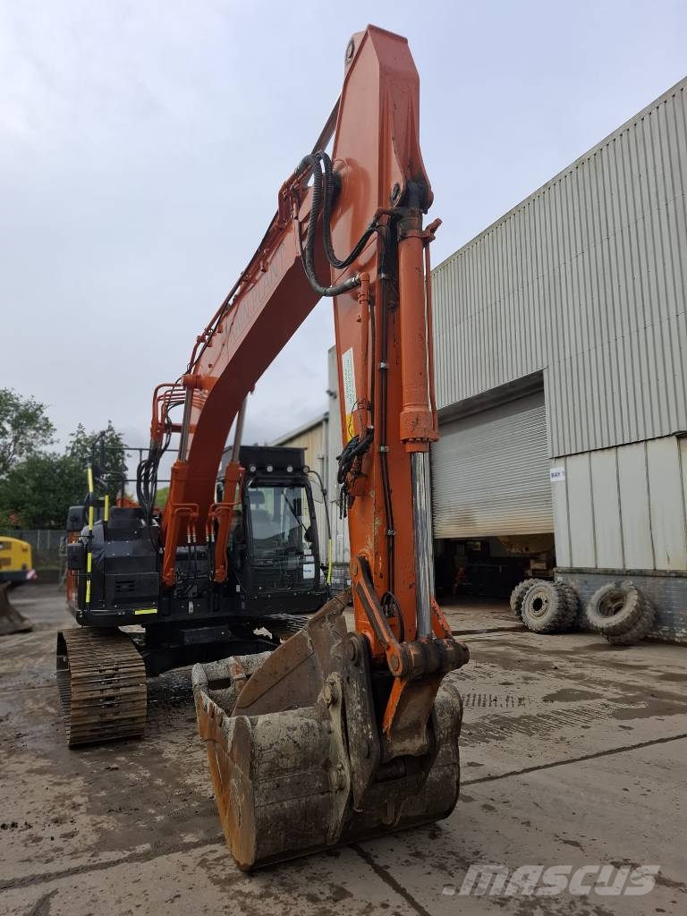 Hitachi ZX 225 US R LC-6 Telakaivukoneet