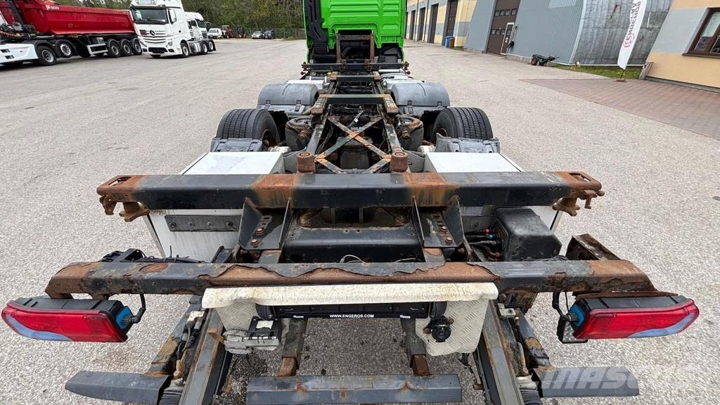 MAN TGX 26.480 6X2*4 EURO6 + INTARDER + CHASSIS Camiones portacontenedores
