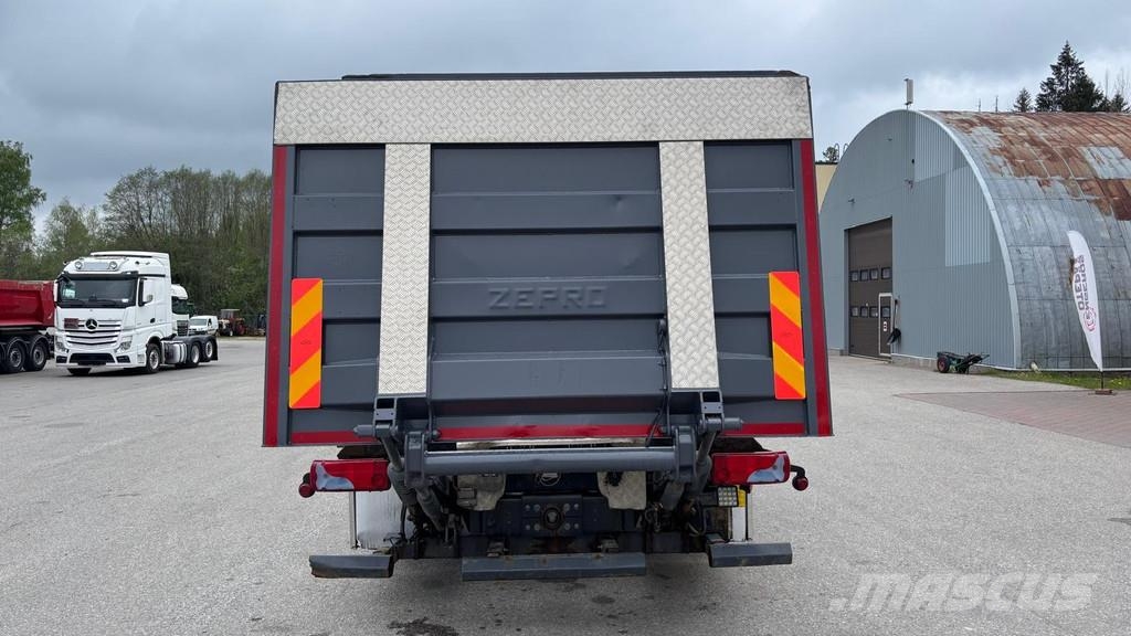 MAN TGX 26.480 6X2*4 EURO6 + INTARDER + CHASSIS Camiones portacontenedores