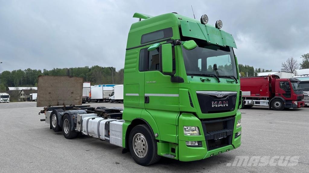MAN TGX 26.480 6X2*4 EURO6 + INTARDER + CHASSIS Camiones portacontenedores