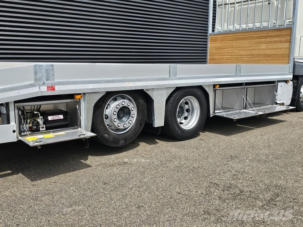 DAF XF 480 6x2 / OPRIJ - MACHINE TRANSPORT Vehículos de reciclaje