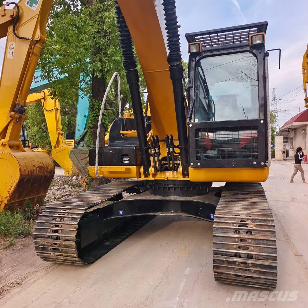 CAT 324 D2L - 28th Anniversary Promotion Price Bageri guseničari