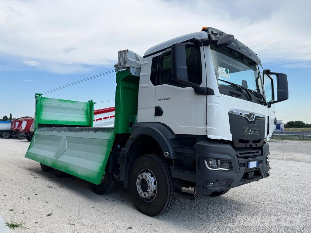 MAN 41.520 TGS 40Ton 8x4 Euro6 KIPPER 18cbm Camiones bañeras basculantes o volquetes