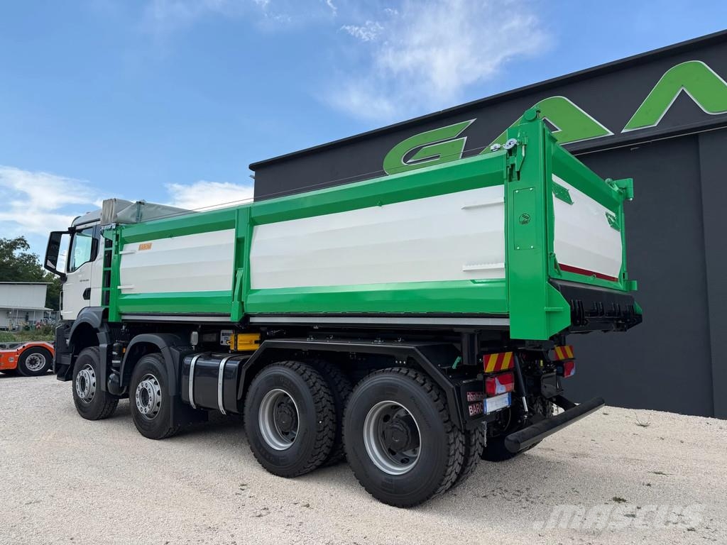 MAN 41.520 TGS 40Ton 8x4 Euro6 KIPPER 18cbm Camiones bañeras basculantes o volquetes