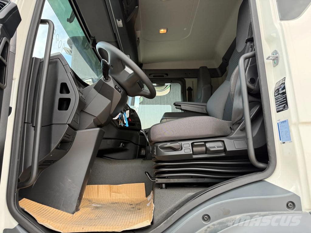 MAN 41.520 TGS 40Ton 8x4 Euro6 KIPPER 18cbm Camiones bañeras basculantes o volquetes