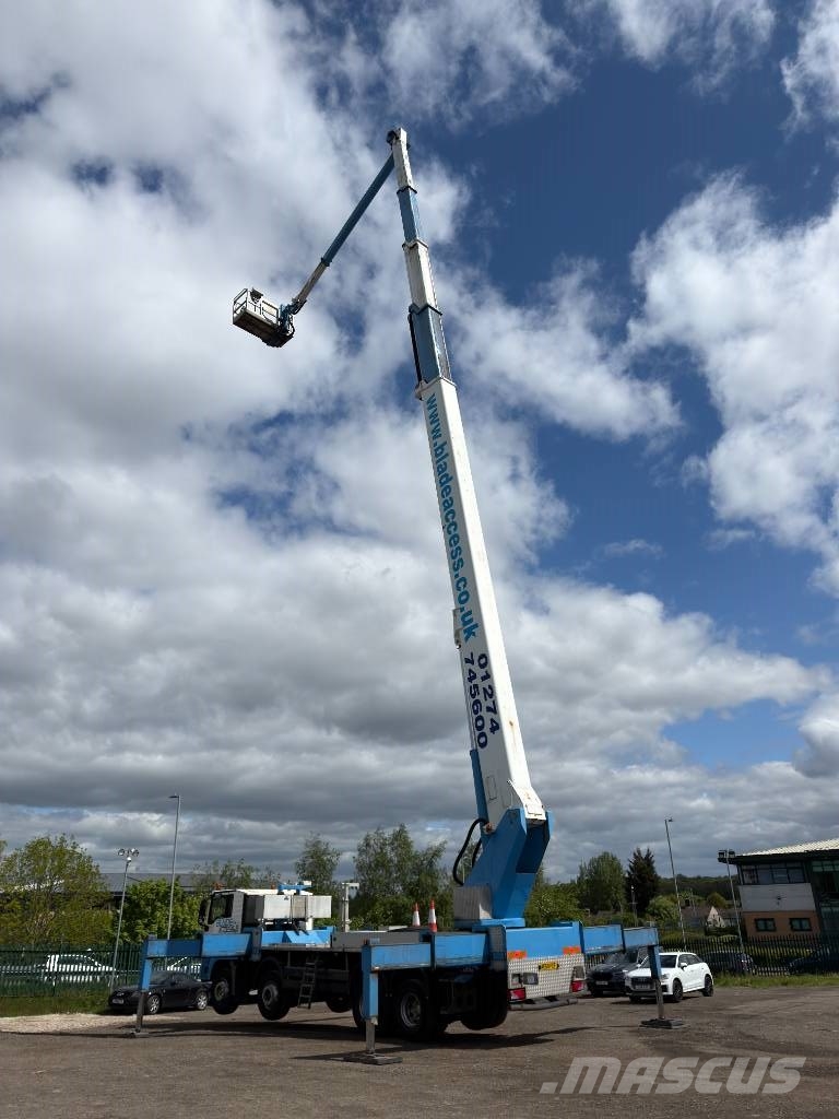 Wumag Palfinger WT700 32T Plataformas sobre camión
