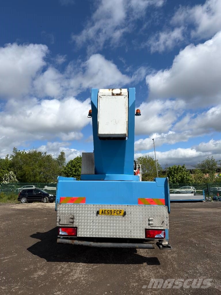 Wumag Palfinger WT700 32T Plataformas sobre camión