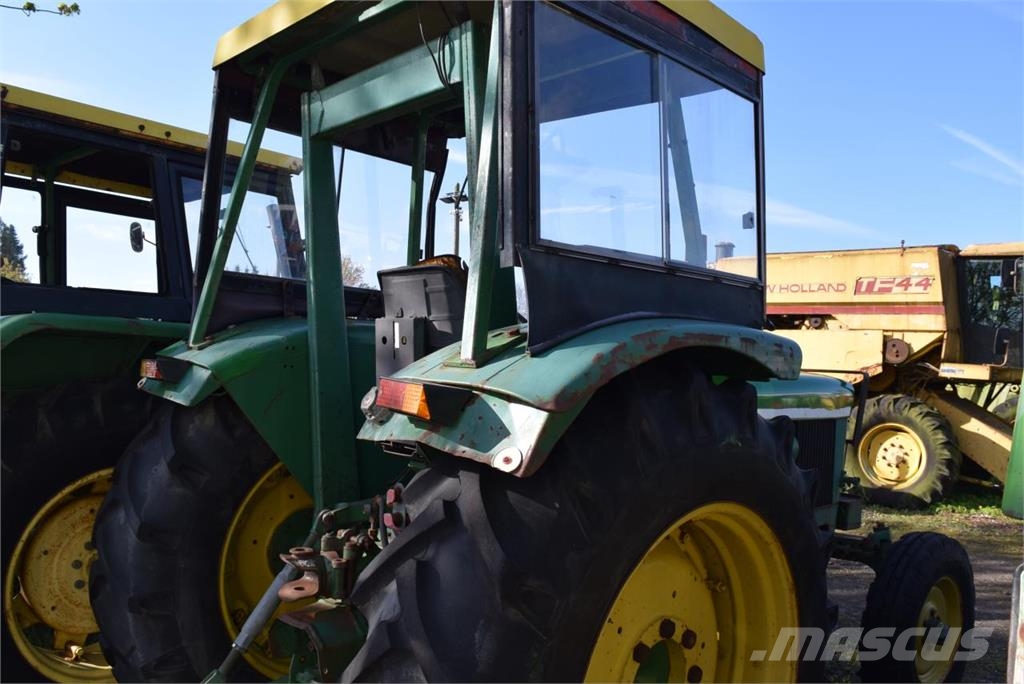 John Deere 2130 Traktorid
