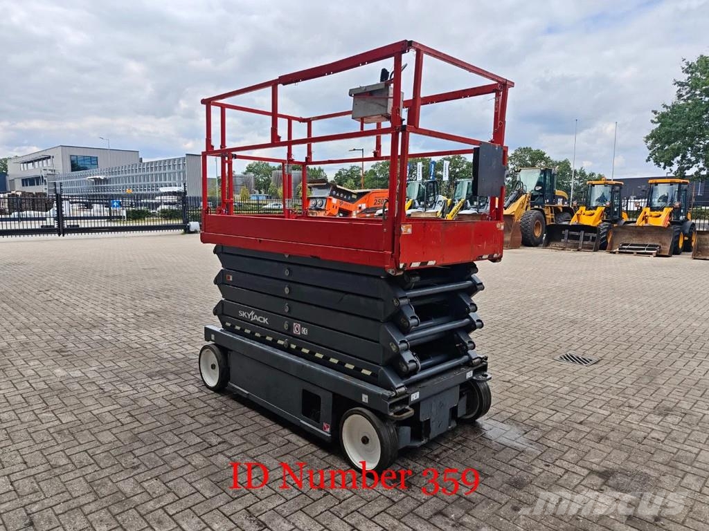 SkyJack SJIII 4740 Full Electric 2 Pieces! Підйомники-ножиці