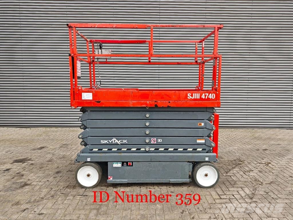 SkyJack SJIII 4740 Full Electric 2 Pieces! Підйомники-ножиці