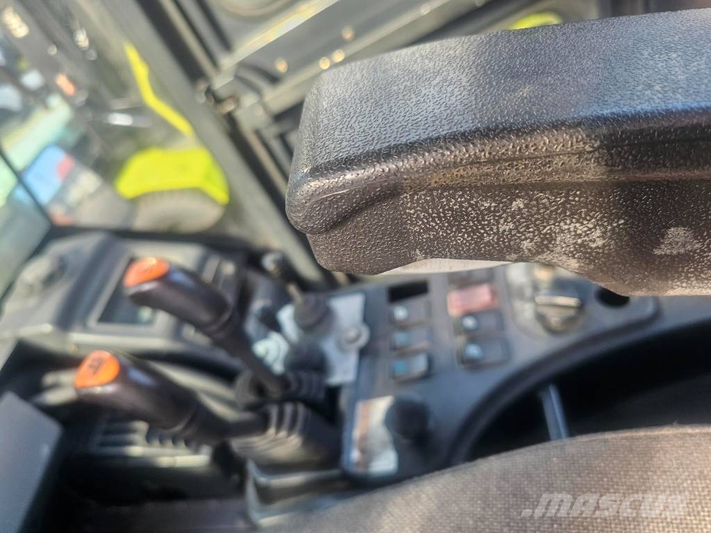 Doosan D 160 S-5 디젤 지게차
