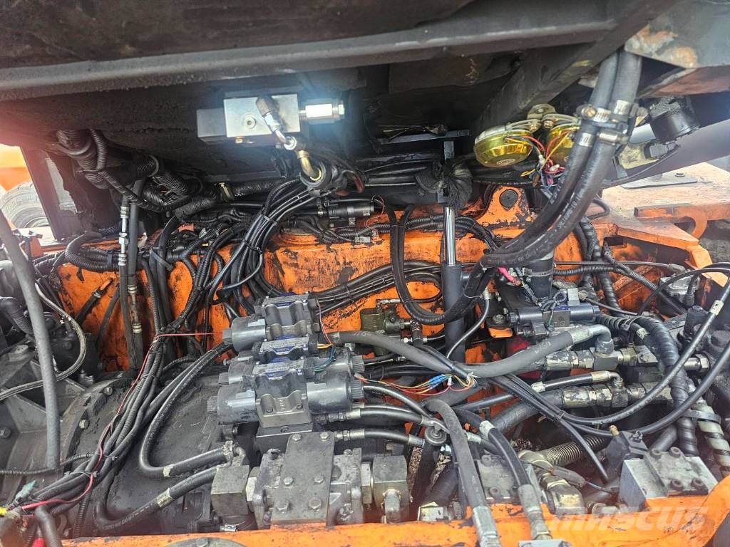 Doosan D 160 S-5 디젤 지게차