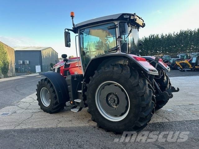 Massey Ferguson 8S.265 Traktory