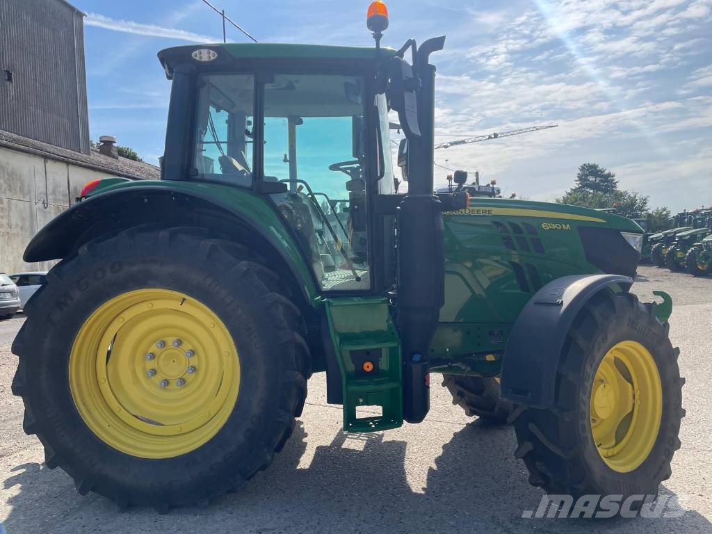 John Deere 6130 M Traktory