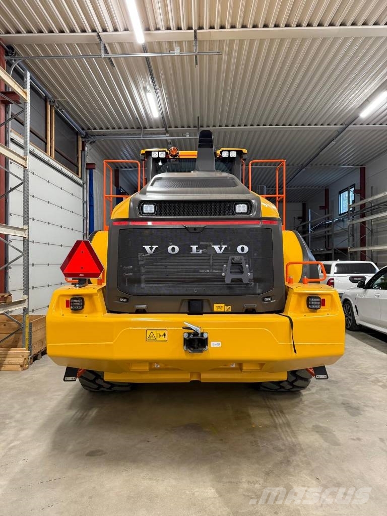 Volvo L 180 K Kolesni nakladalci