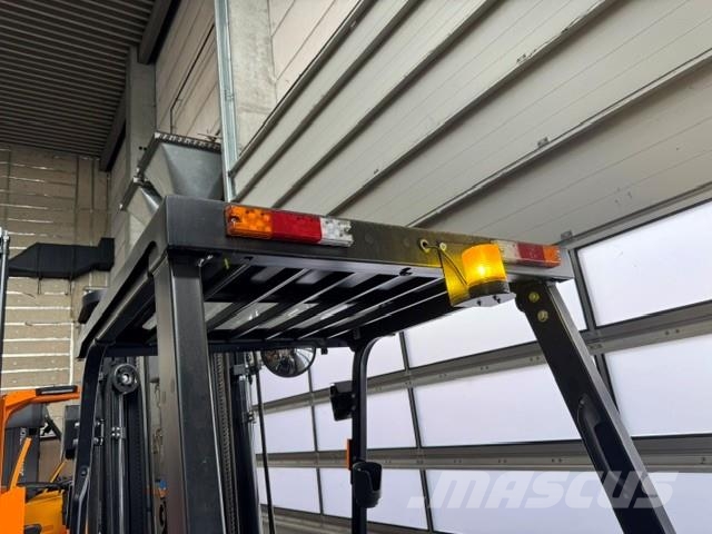 Bobcat G25NXP LPG forklifts