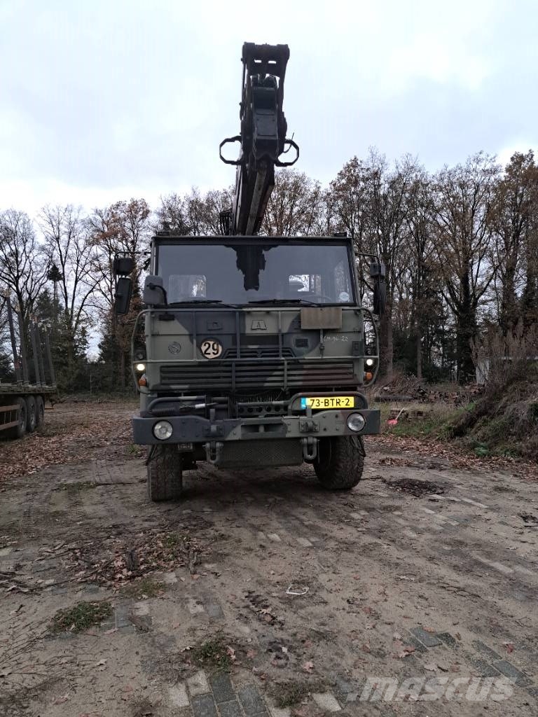DAF 2300 6x6 ex military Τράκτορες