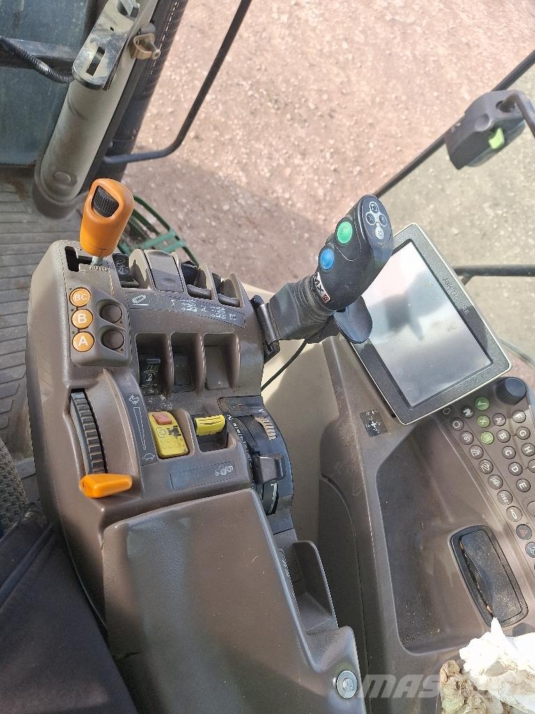 John Deere 6150R 曳引機
