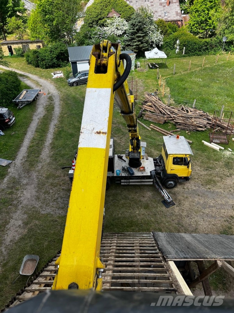 Mercedes-Benz Bronto Skilift s22 MDT 811 eco Teleskopbühne Arbei Ładowarki teleskopowe
