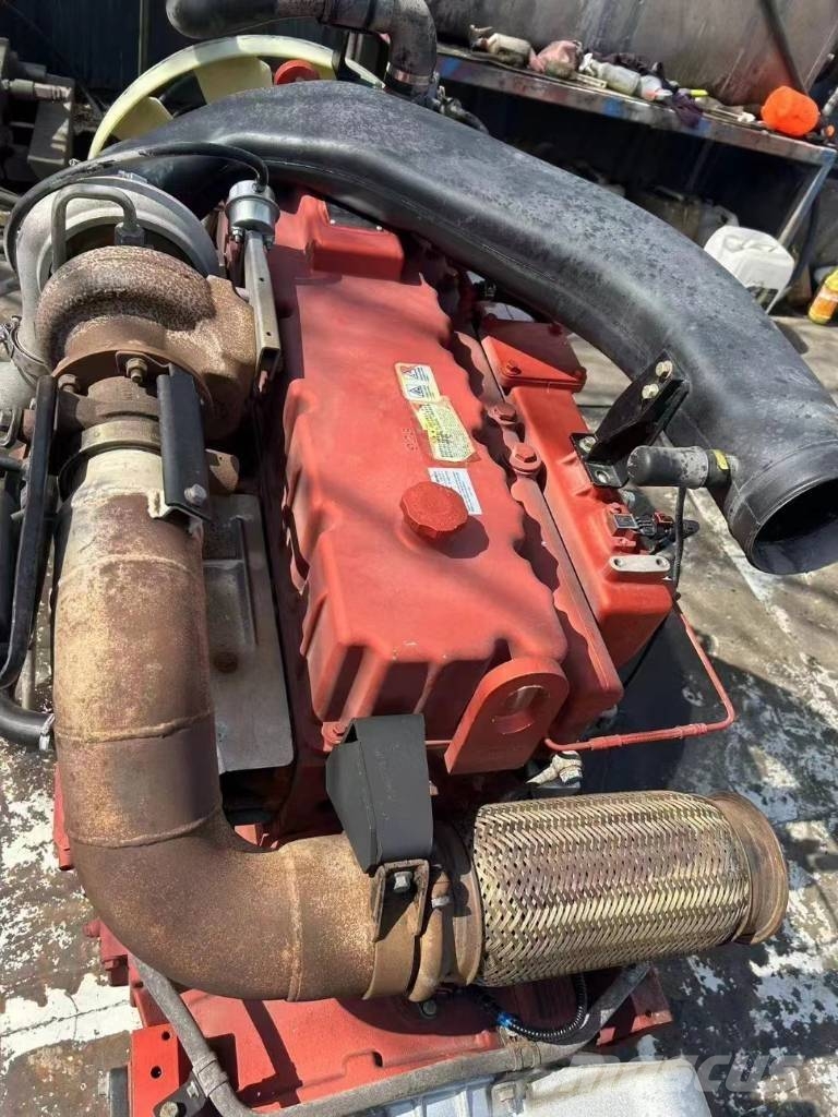 Yuchai YC6K1042-50 construction machinery motor Engines