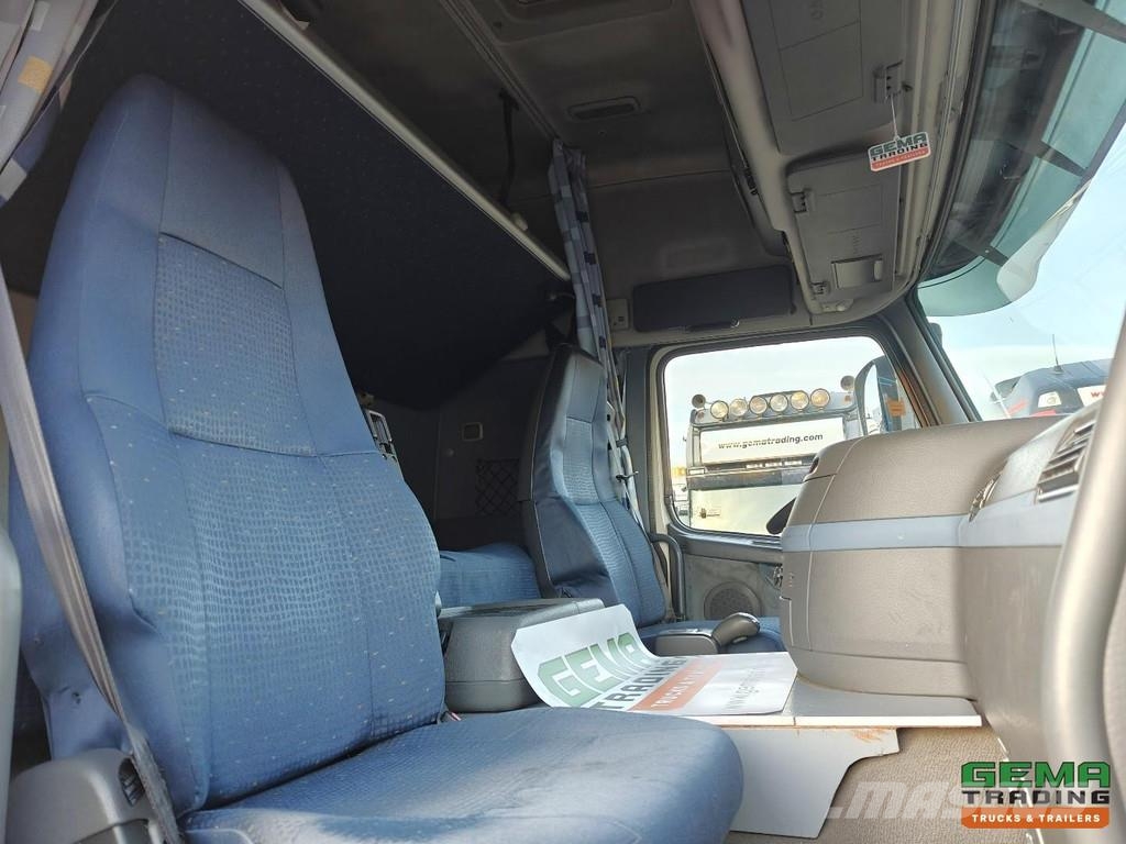 Volvo FM 400 4x2 Globetrotter 13L Euro5 - Double Tanks - Camiones tractor
