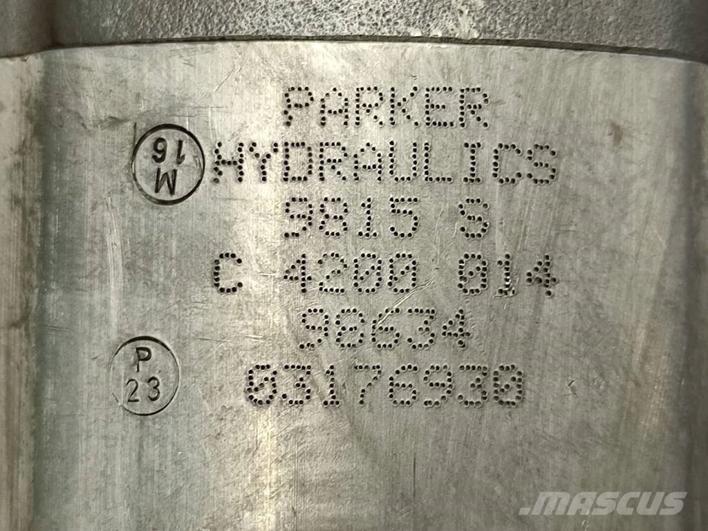 CLAAS Hydraulic pump 03176930 Claas Targo K70 油壓