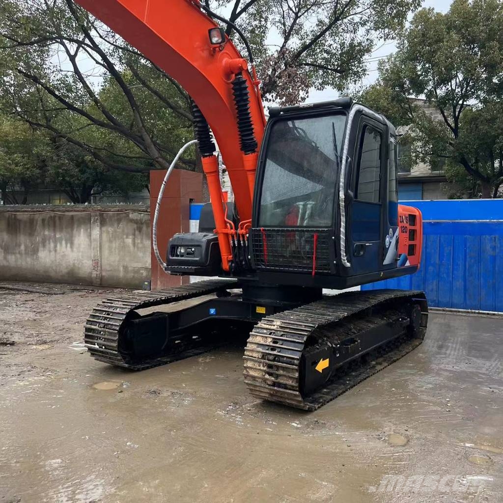 Hitachi ZX120 履带挖掘机