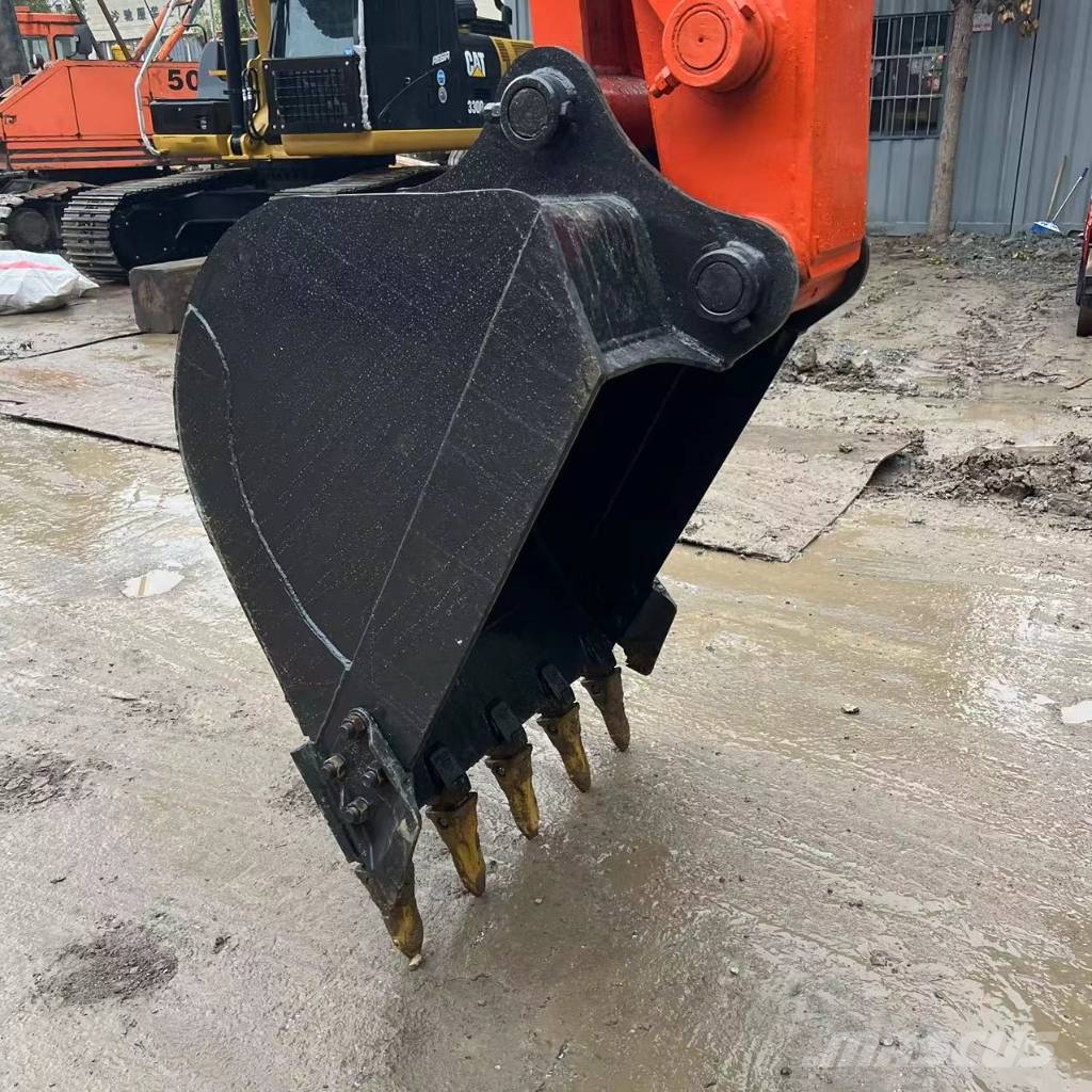 Hitachi ZX120 履带挖掘机