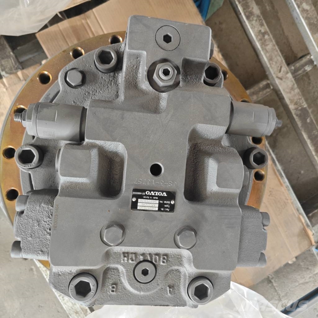 Volvo VOE14551154 travel device EC240B EC290B EC290C 트랜스미션